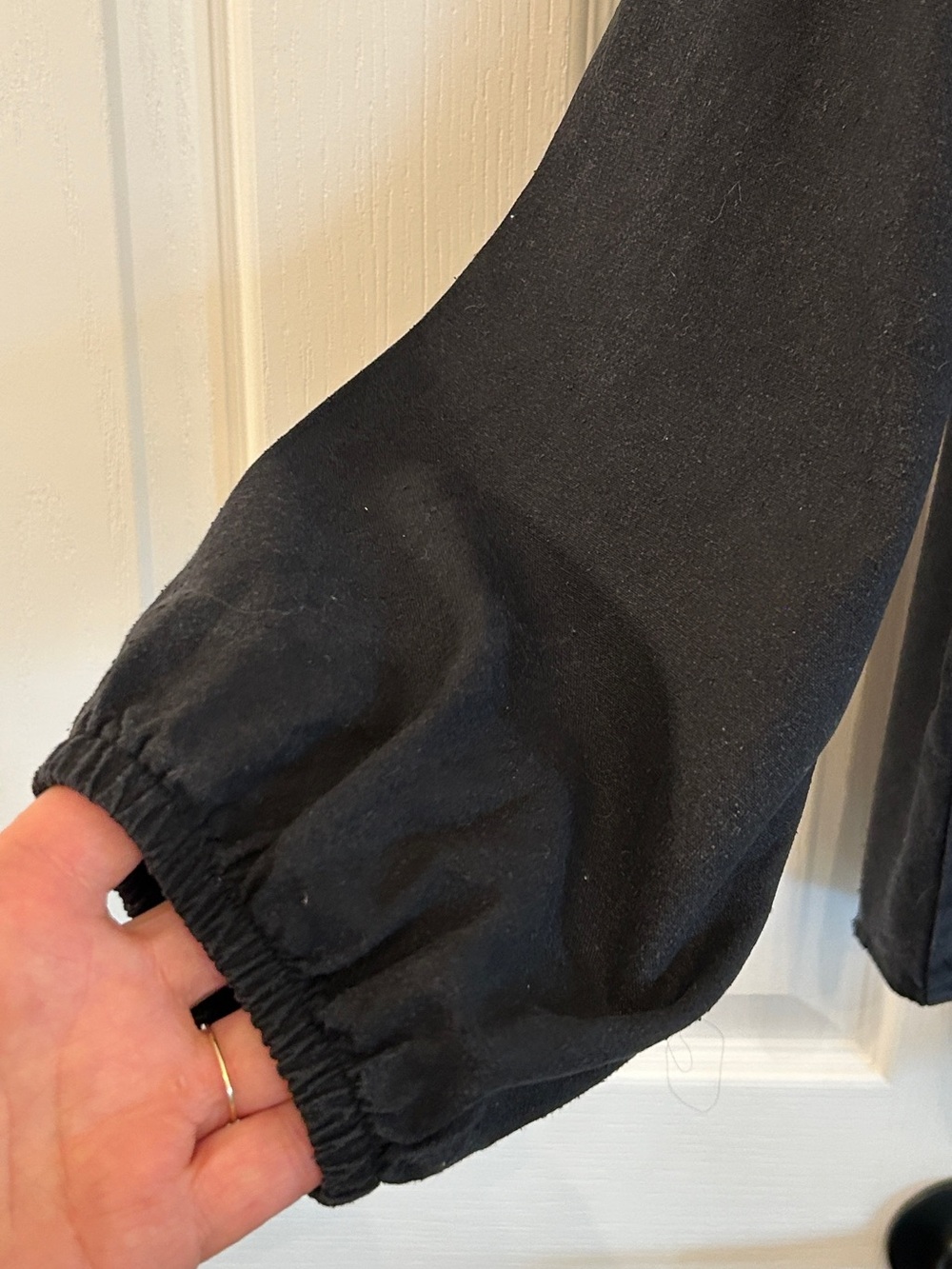 Harly Jae House Blouse L/XL Black 100% Raw Silk Canadian Designer 🇨🇦 - Picture 4 of 7